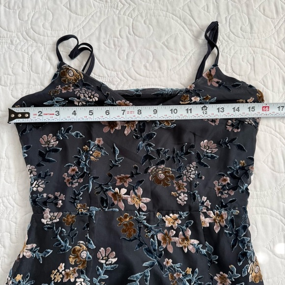 Lulus Evenings with You Dark Teal Floral Velvet Asymmetrical Dress Womens XS EUC - Picture 6 of 12